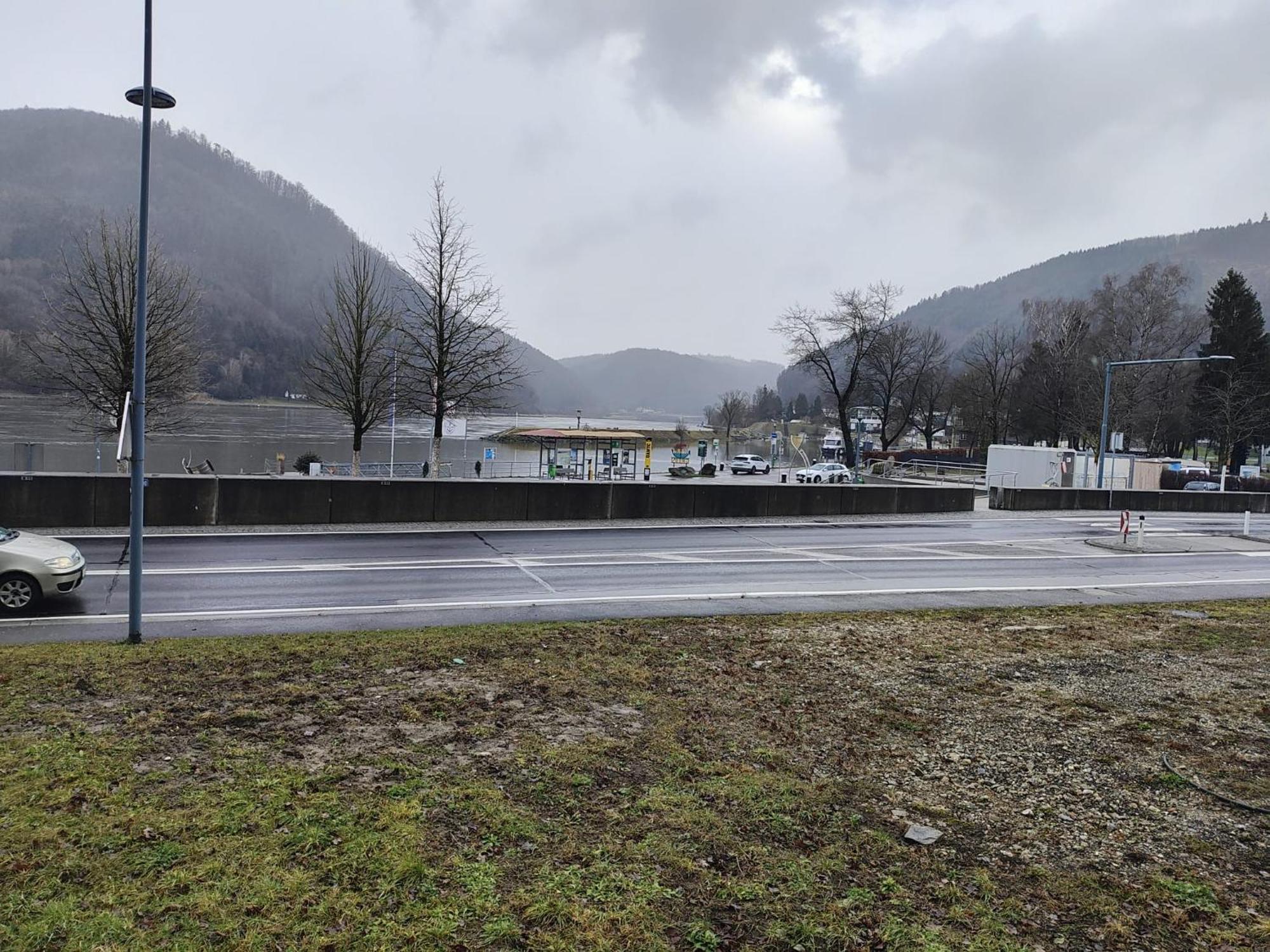 Pension Donaublick Grein 2 In Stifterstrasse19. 아파트 외부 사진
